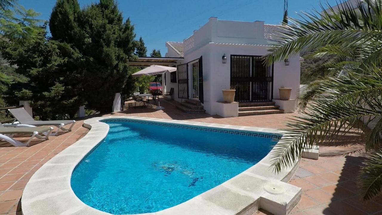 Villa David Competa Малага Екстериор снимка